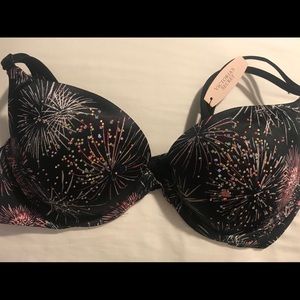 NWT Victoria’s Secret Bra